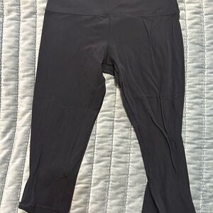 Lululemon and Black Leggings Mid-Calf Length
